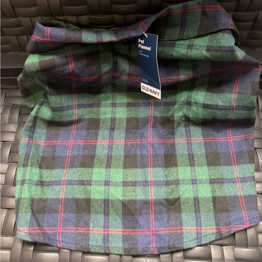 Old Navy Green and Blue Pet Flannel